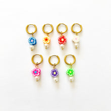 Afbeelding in Gallery-weergave laden, EARRING - BLOOM - ByBellu