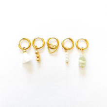 Afbeelding in Gallery-weergave laden, EARRING - KEEP CALM - ByBellu