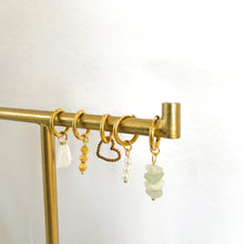 Afbeelding in Gallery-weergave laden, EARRING - KEEP CALM - ByBellu