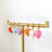 Afbeelding in Gallery-weergave laden, EARRINGS - BIG HEARTS - ByBellu