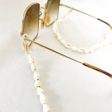 Afbeelding in Gallery-weergave laden, SUNGLASS CORD - SHELLS